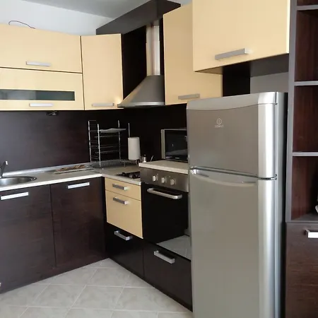 I4 In Sunset Beach 2